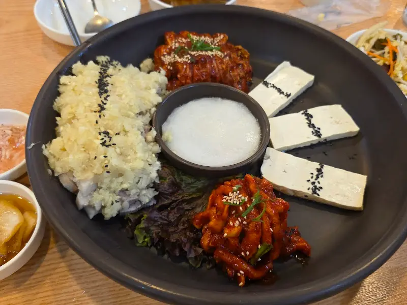 푸짐한 보쌈 한 상 차림