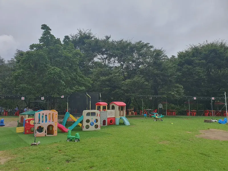 놀이터 시설