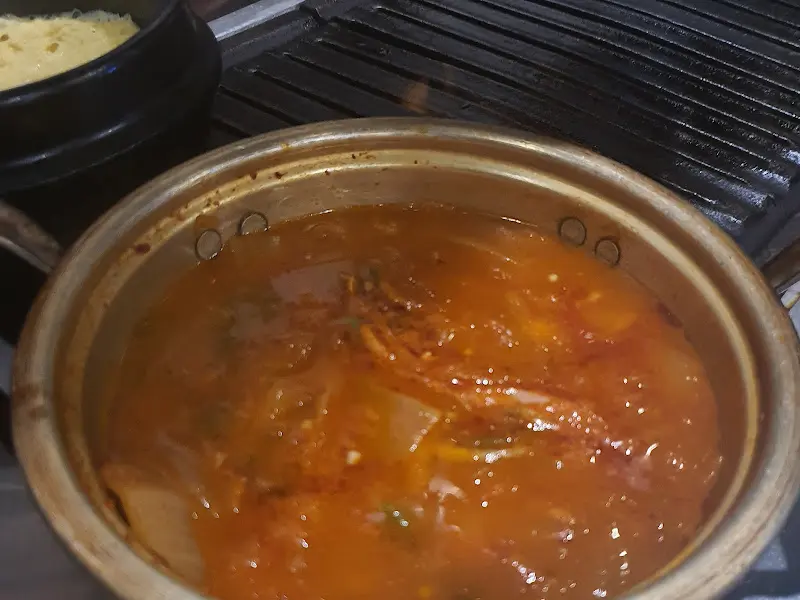 기본으로 제공되는 김치찌개