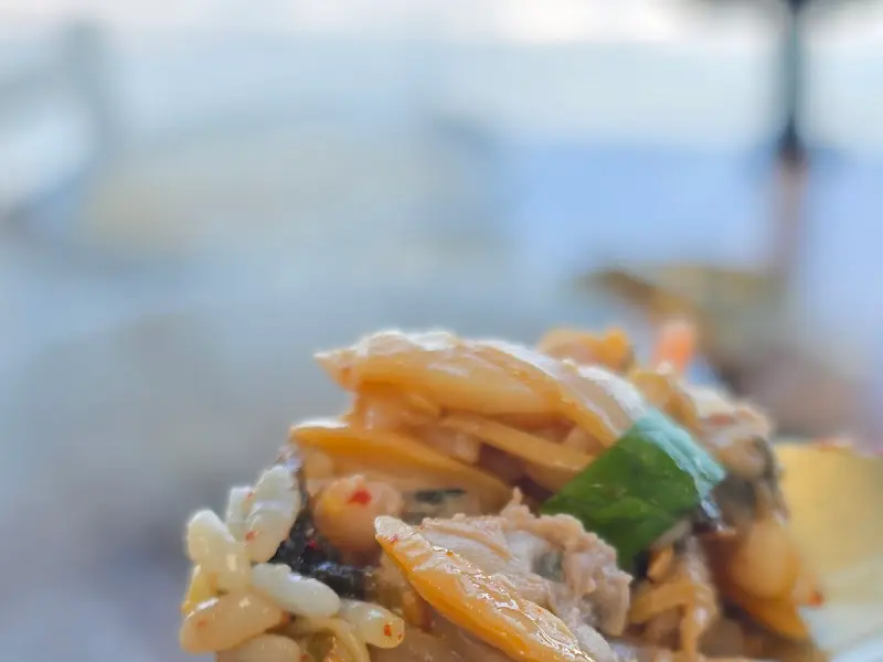 바지락 비빔밥