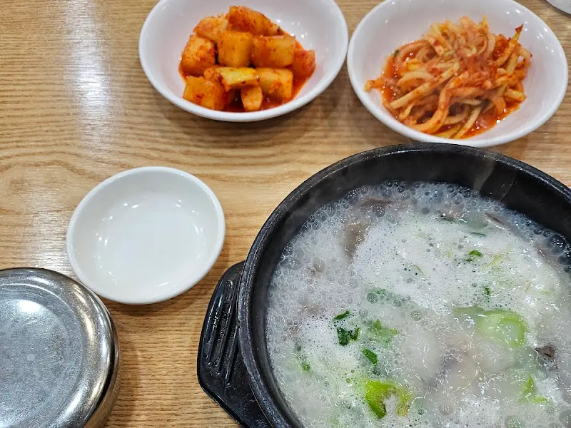 소머리국밥과 반찬