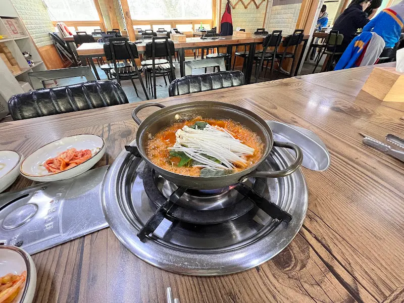온양심가네 두루찌개 끓는 모습