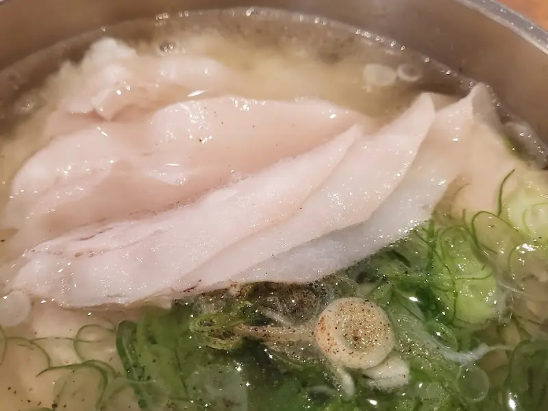 얇게 썰린 돼지고기