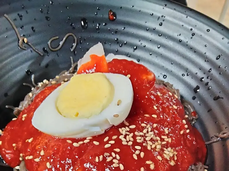서울숲 분식 비빔냉면