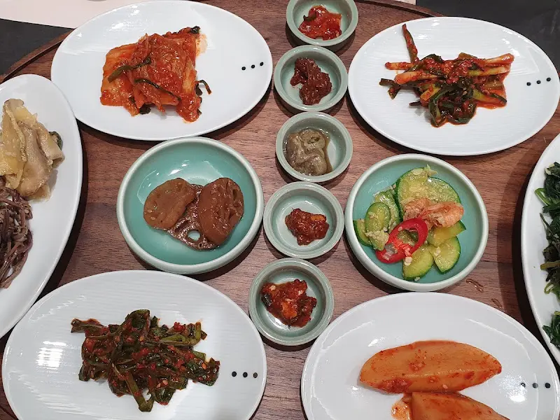 다채로운 남도 음식 한 상 차림