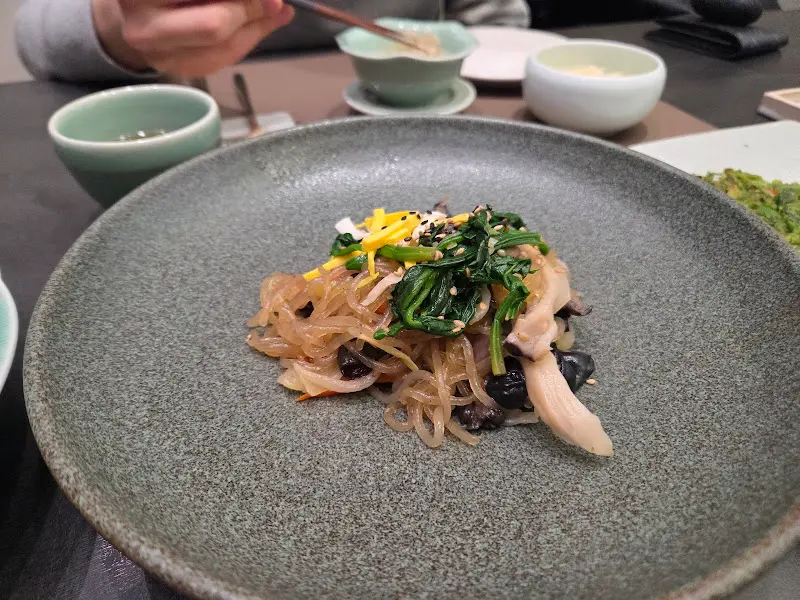 윤기가 흐르는 잡채