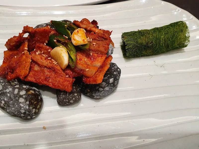 먹음직스러운 돼지 불고기