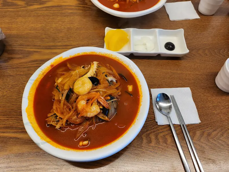 해물이 듬뿍 들어간 짬뽕