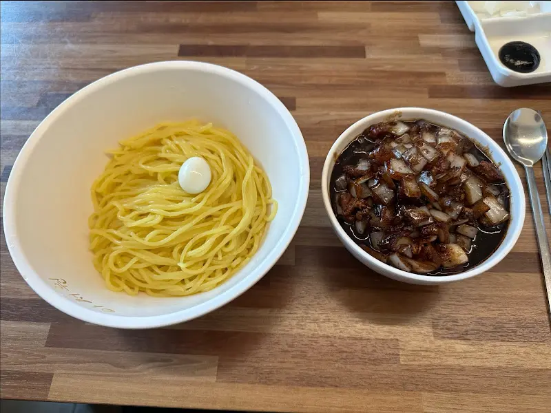 아서원의 간짜장 비빔 전