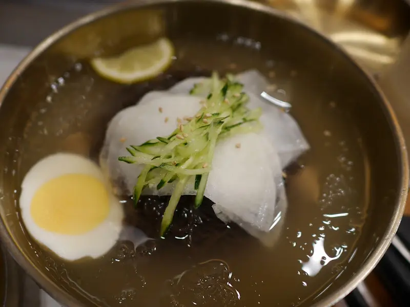 시원한 냉면