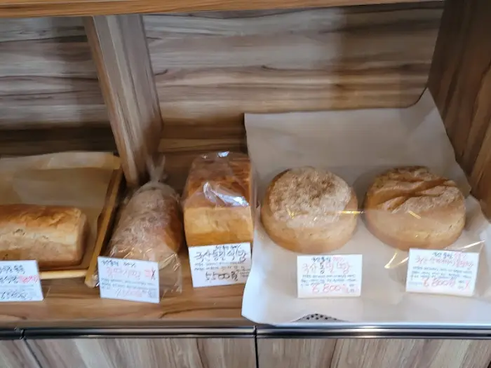 다양한 빵 종류