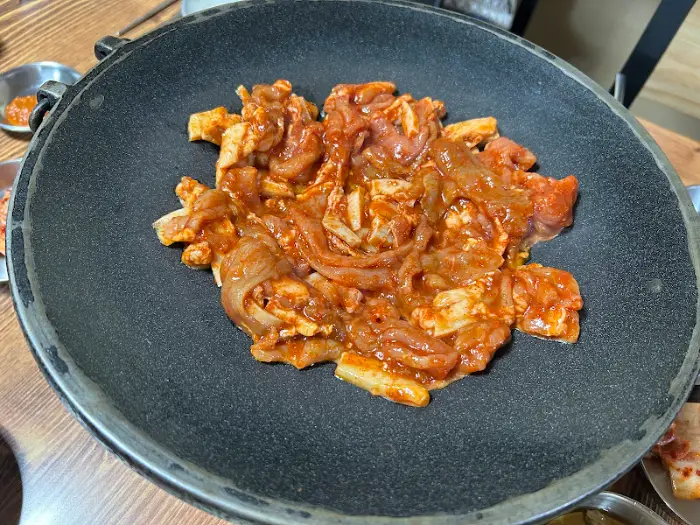 두루치기 볶기 전 흑돼지