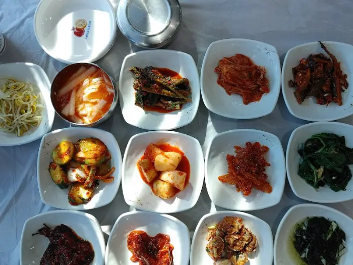 밑반찬 확대 모습