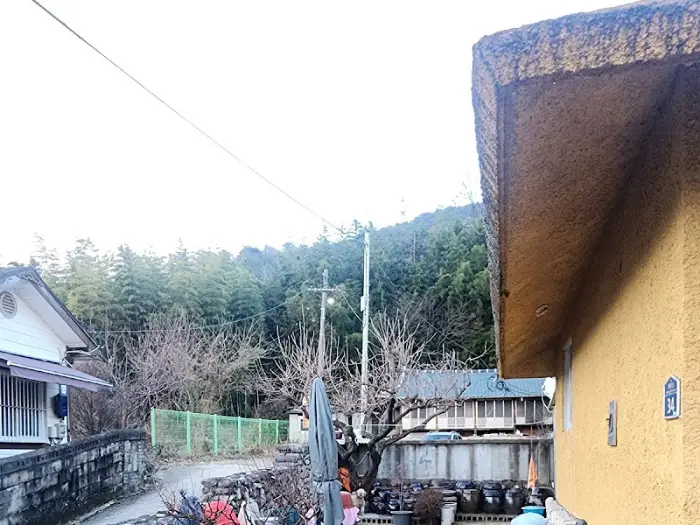 끓고 있는 부대찌개 클로즈업