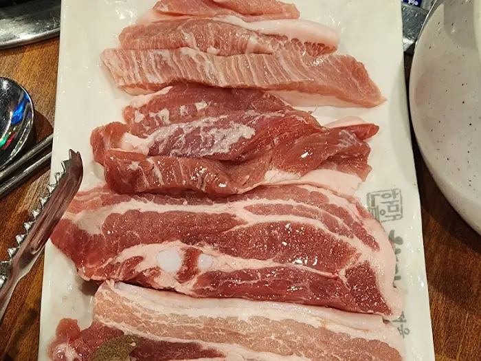 신선한 삼겹살 모듬