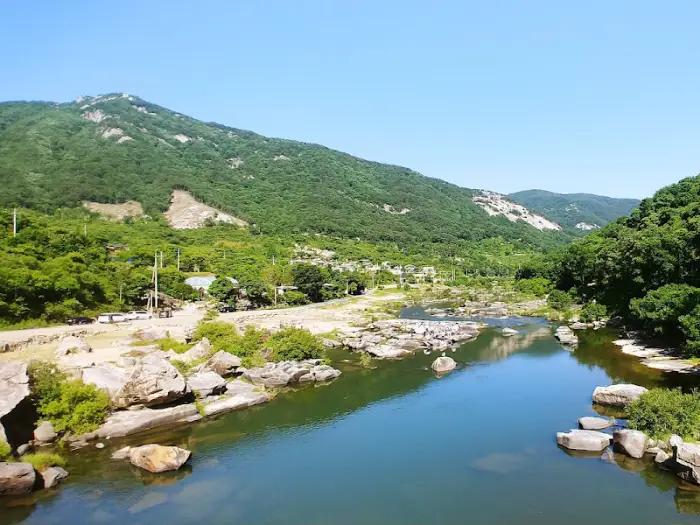 섬진강 상류 풍경