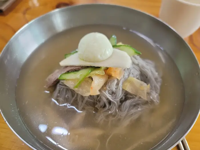 따뜻한 밥 한 공기