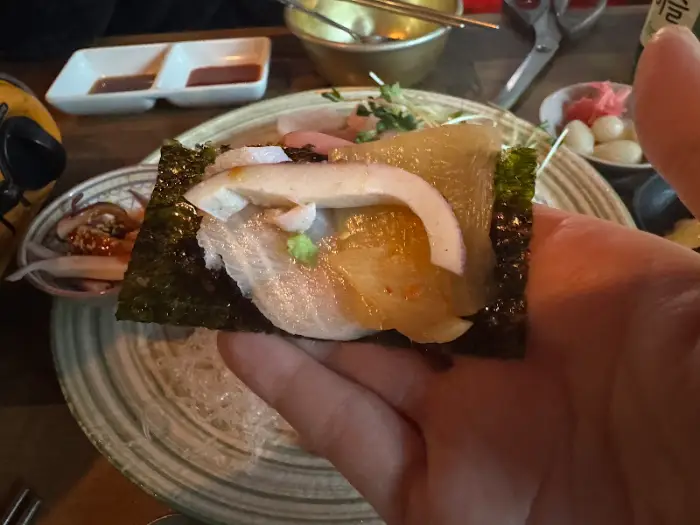 김에 싸 먹는 해산물