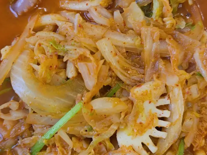 짬뽕 속 재료 클로즈업