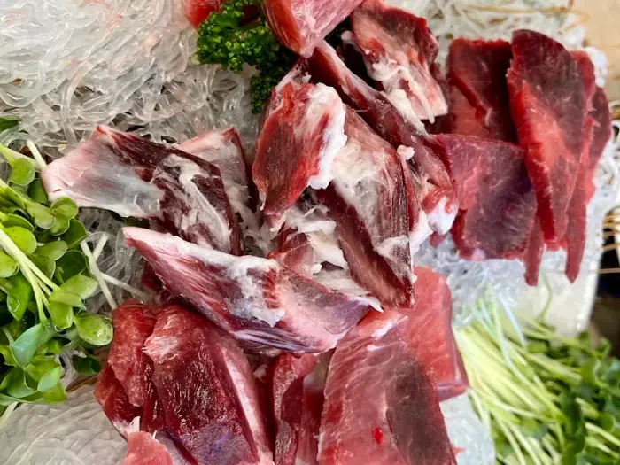 해체된 참치 부위