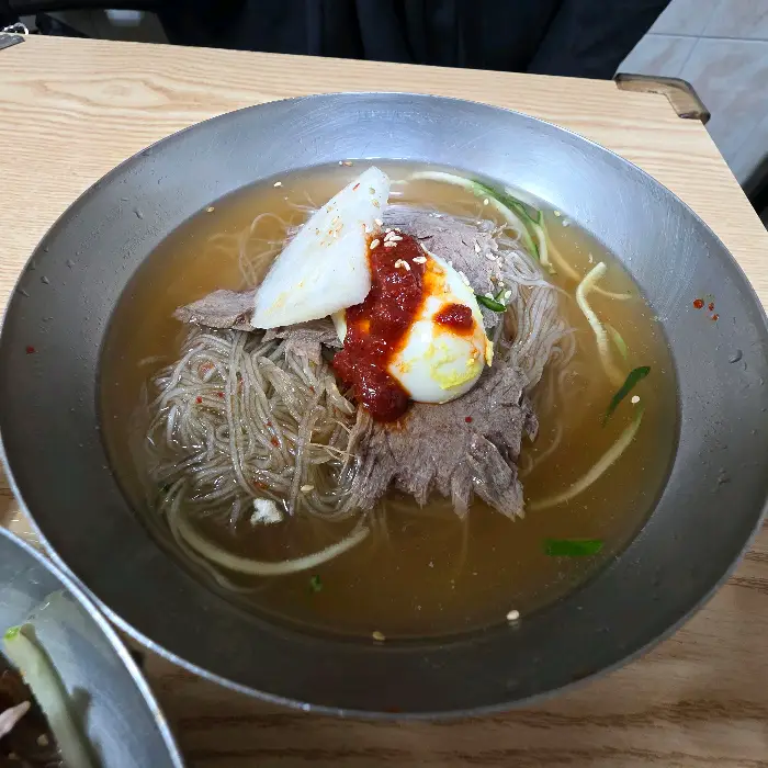 내호냉면의 물밀면 국물