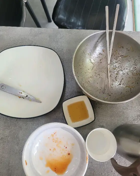 들기름 막국수의 고소한 비주얼