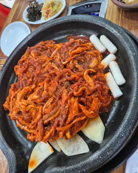 오리 불고기 근접 사진