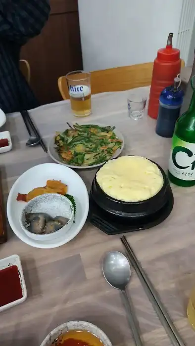 따뜻하고 부드러운 계란찜과 고소한 배추전