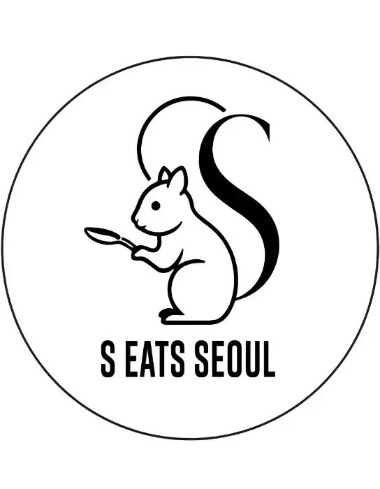 노모어피자 로고