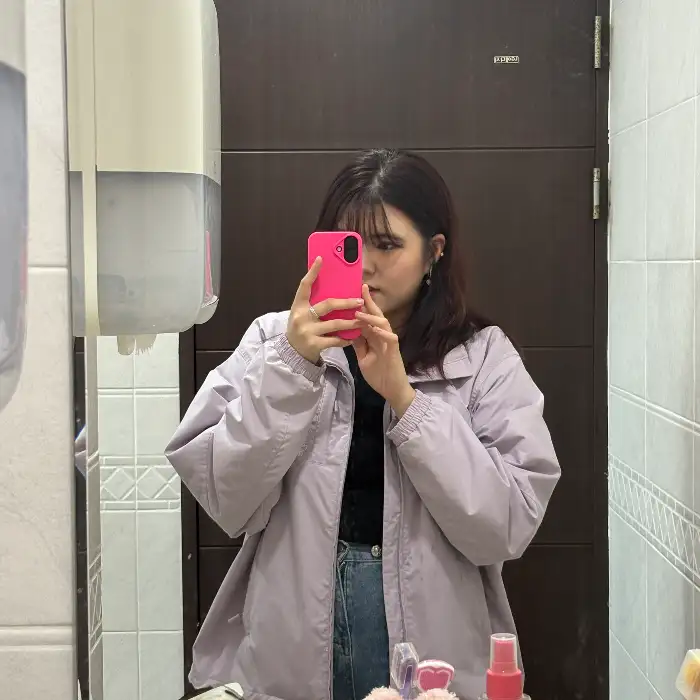 새콤달콤한 계란찜이 먹음직스럽게 담겨있는 모습