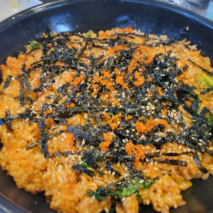 맛있게 비벼진 볶음밥