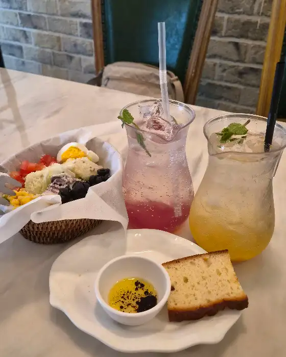 스테이크하우스 로아의 테이블 세팅