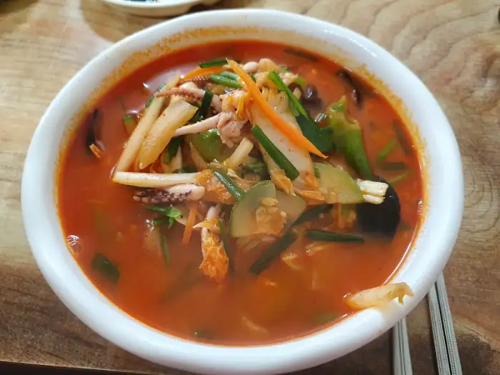 푸짐한 짬뽕 한 그릇