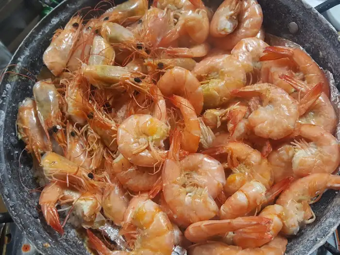 다양한 종류의 새우 요리