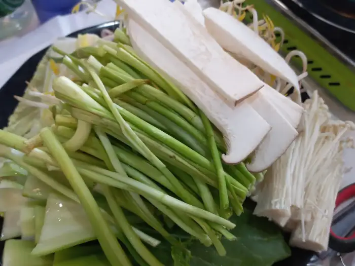 다양한 채소와 버섯