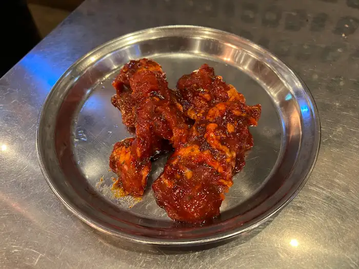 먹음직스럽게 양념된 막창