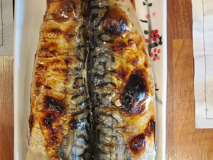 00참치에서 제공되는 맛있는 생선구이