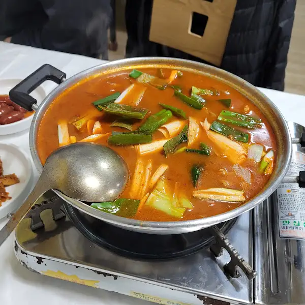 따뜻한 국물 요리