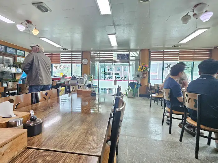 식당 내부 모습