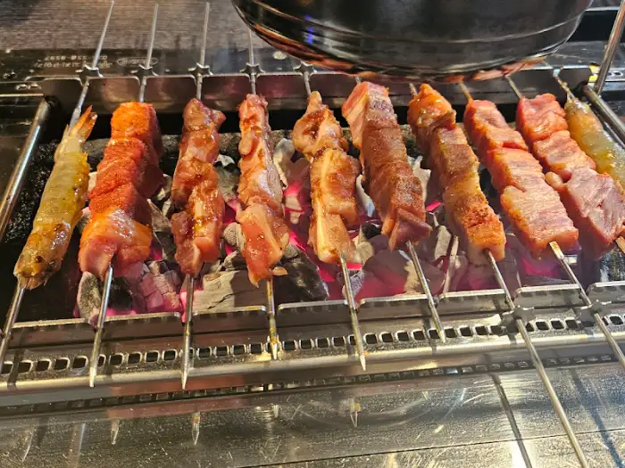 새우와 다양한 꼬치