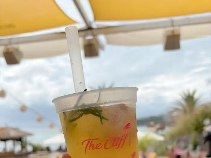 The Cliff 시그니처 음료