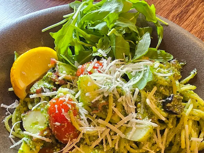 싱그러운 샐러드 파스타