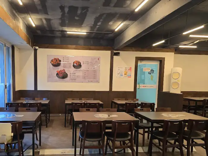 식당 내부 전경