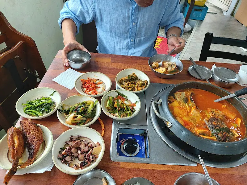 오씨네 푸짐한 밑반찬