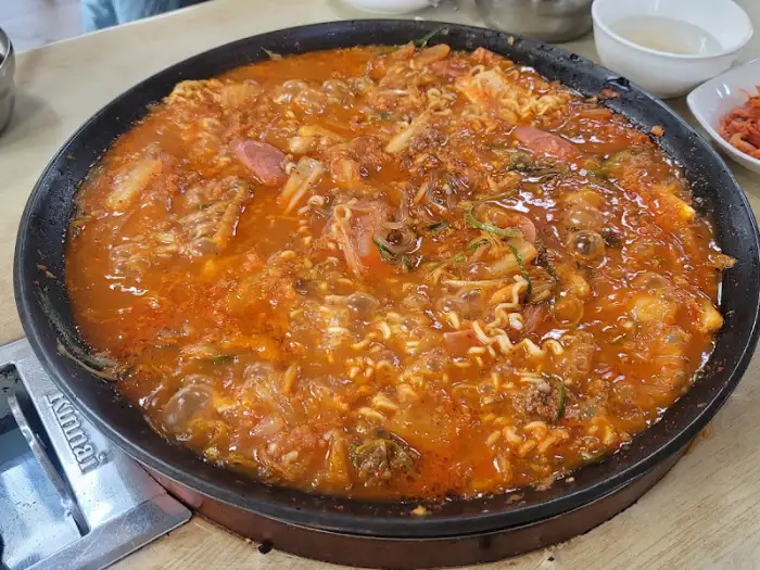 부대찌개 근접샷