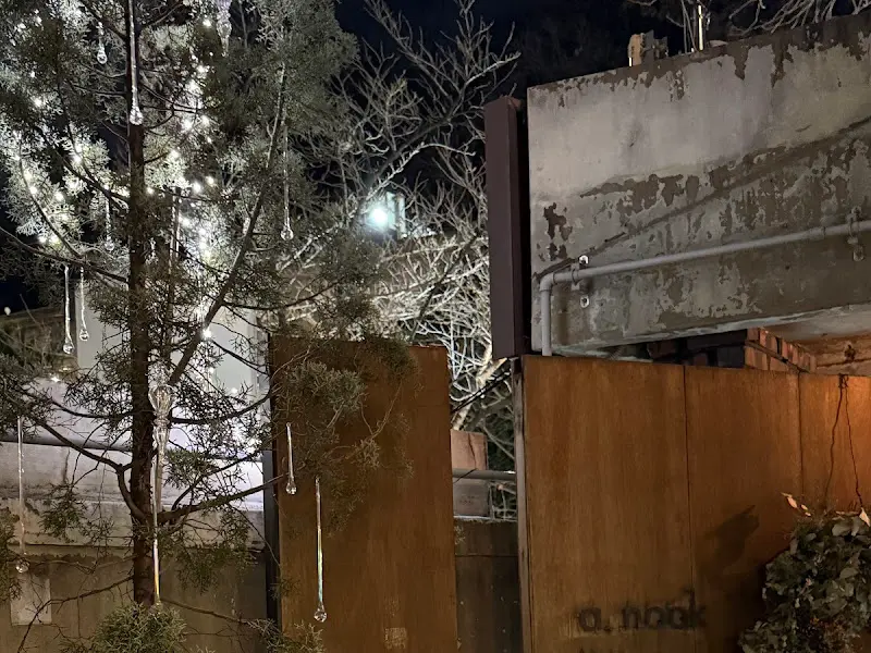 카페 외부 장식