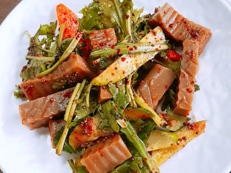 도토리묵 샐러드