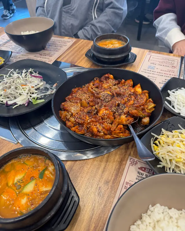 푸짐한 한 상 차림