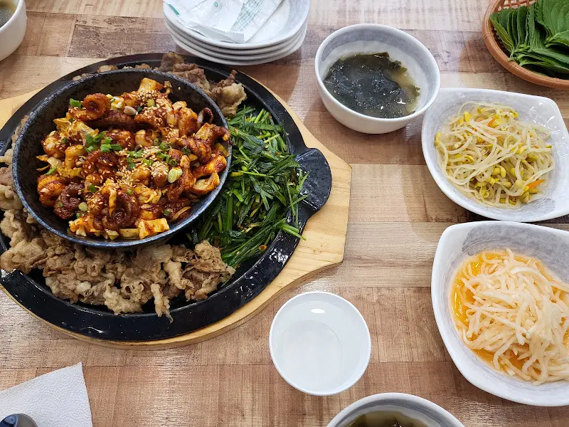 차돌쭈꾸미 한 상