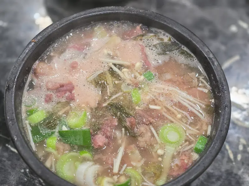 유치회관 해장국 확대